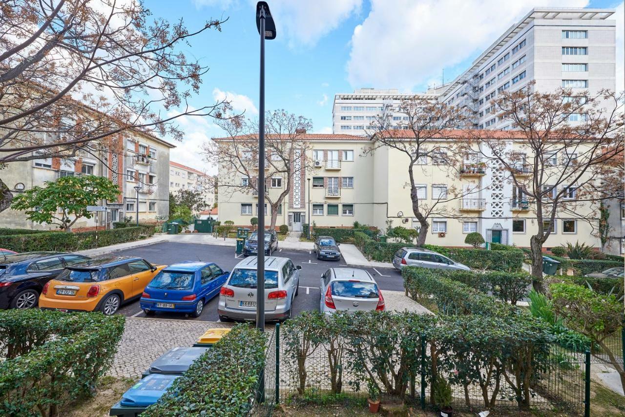 Apartamento Casa Oliveira In Alvalade Lisboa