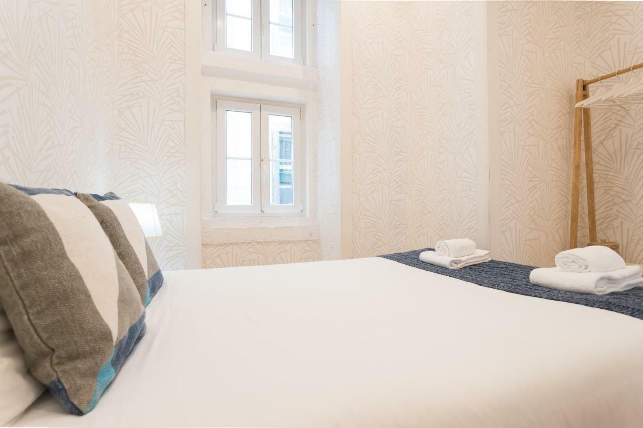 Baixa Modern Three-bedroom - By Lu Holidays Lisboa