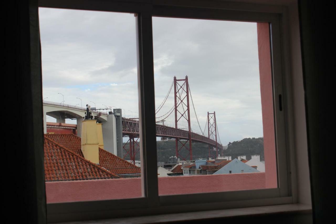 Alcantara Garden * Lisbon