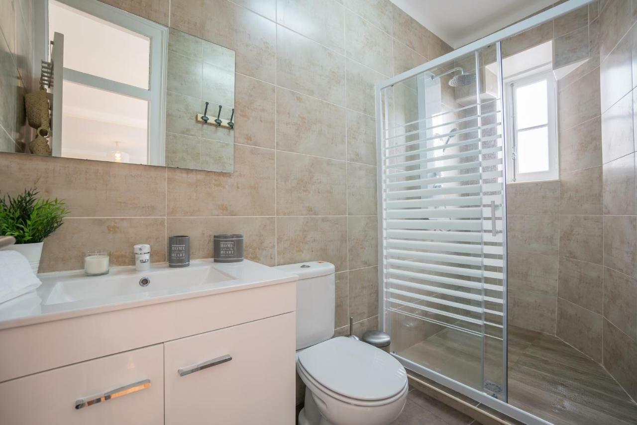Mouraria 2 Bedroom Lisbon