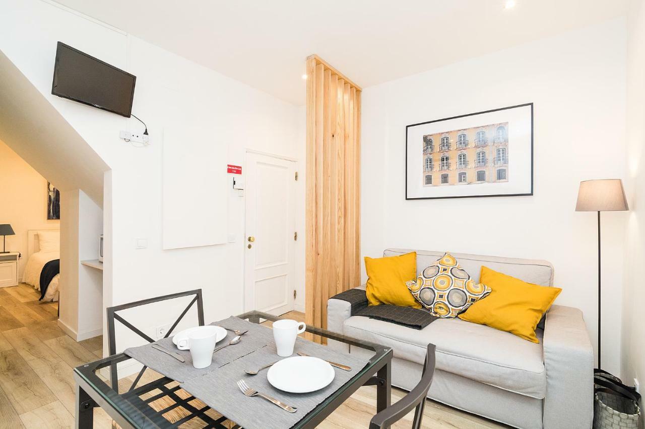 Studio 15 - Martim Moniz Apartment
