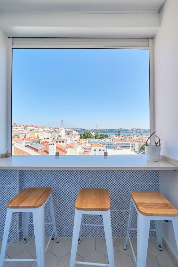Apartment Alfredo Da Silva 3 Lisbon