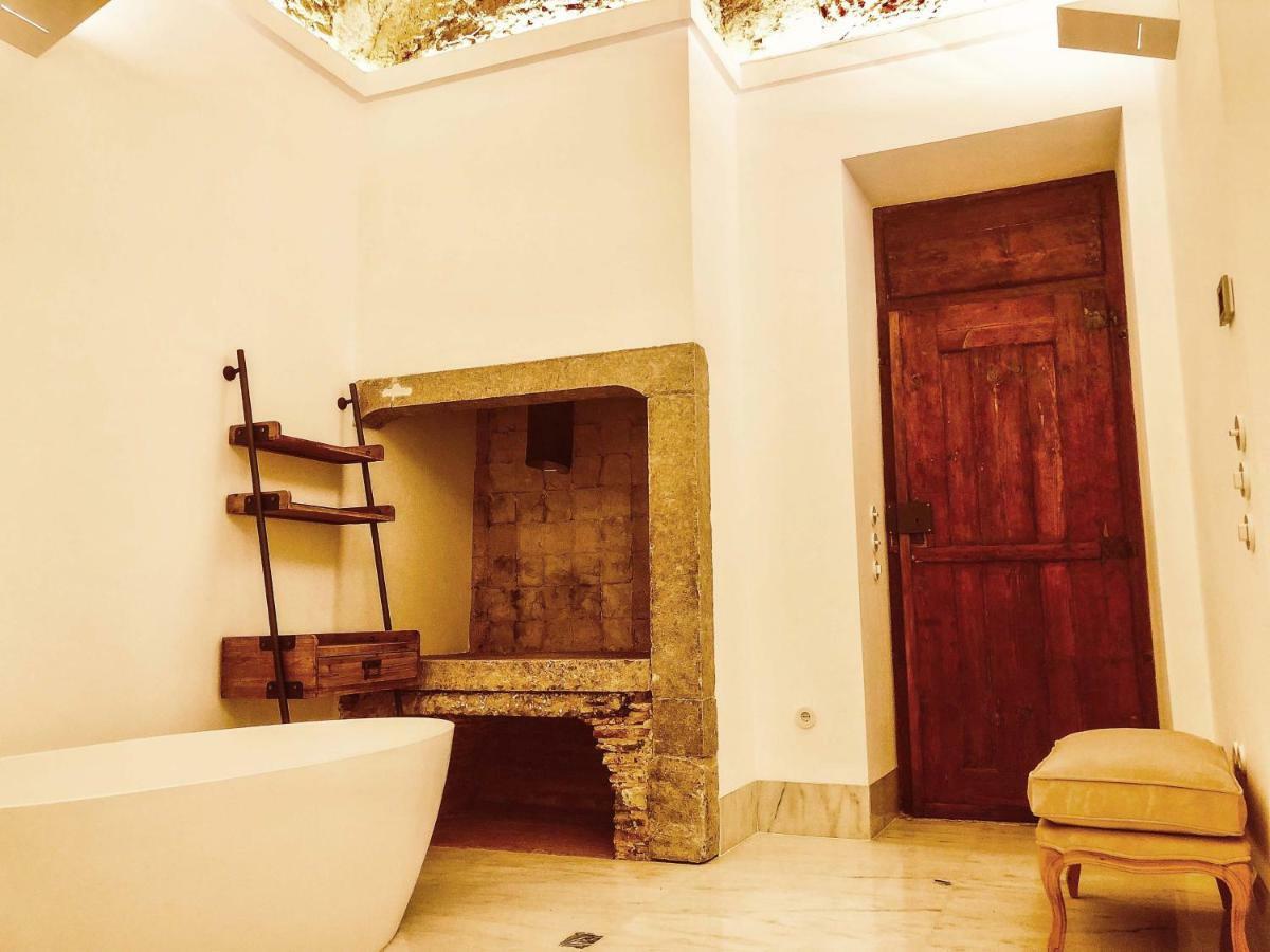 Living Chiado By Friendly Moments Lisbon