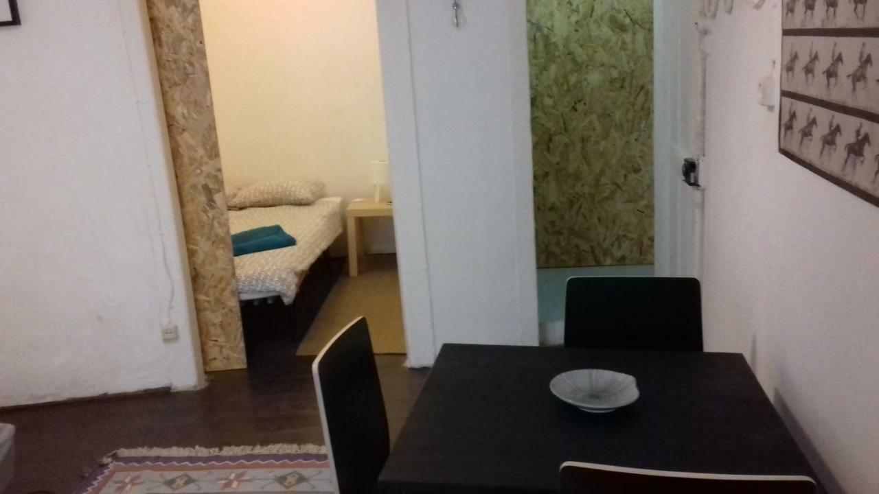 Center | Chiado Typical Small Flat