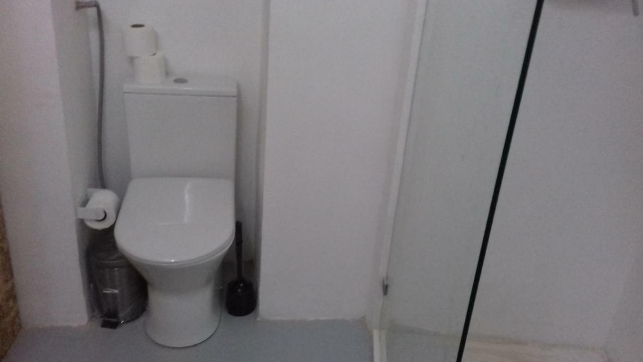 Center | Chiado Typical Small Flat Lisbon