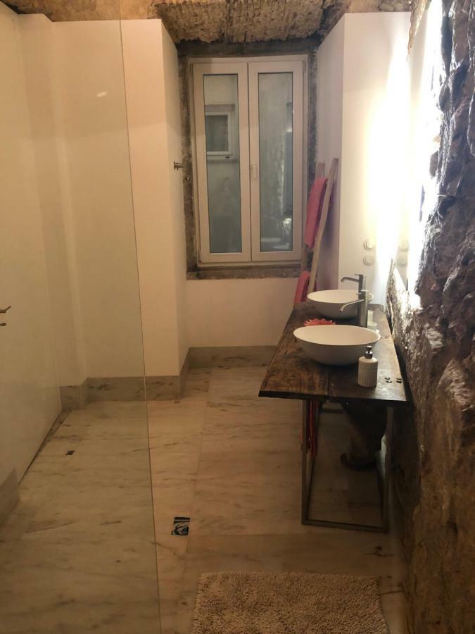 Apartment Living Chiado By Friendly Moments Lisbon