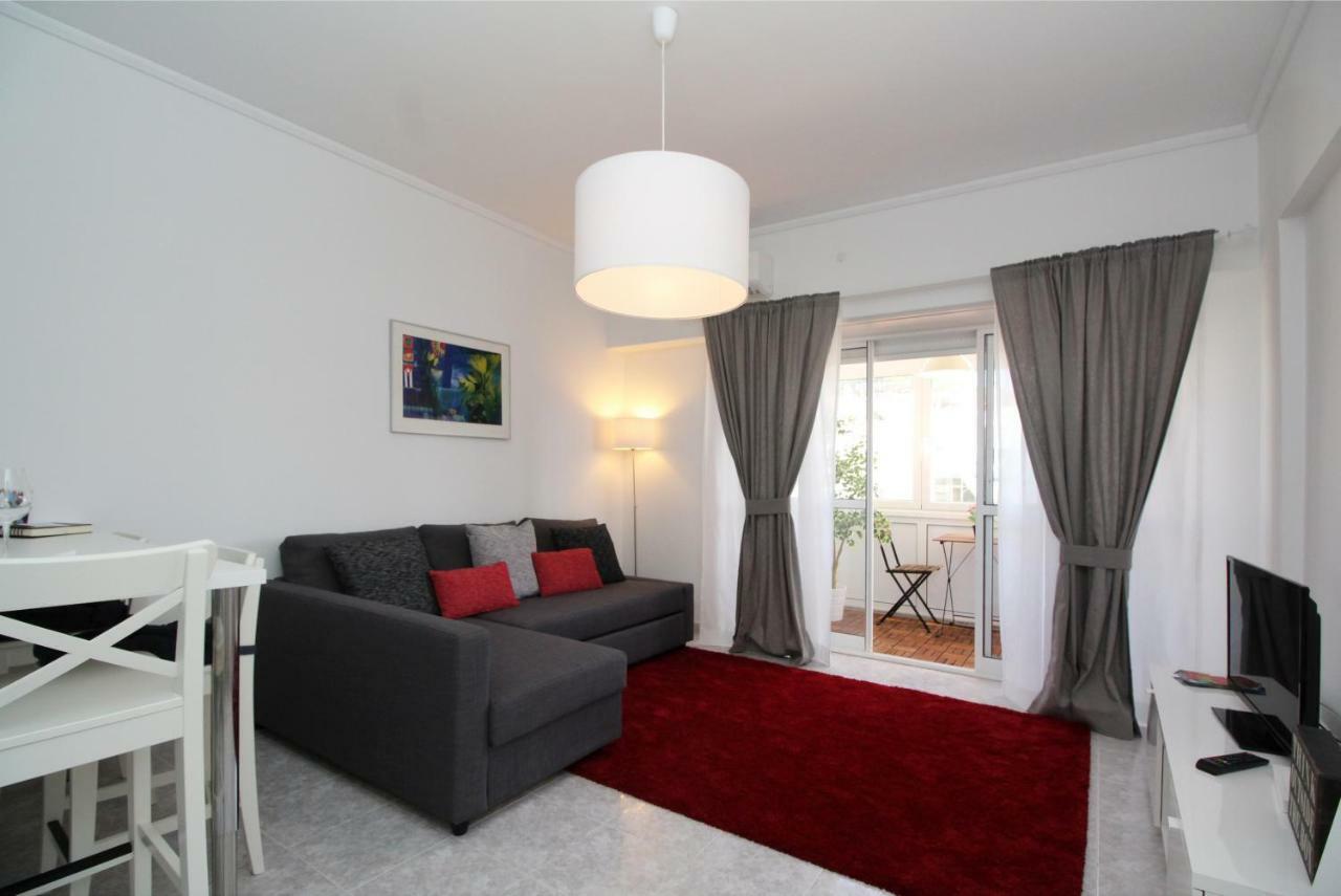 Apartment Poppy House In Anjos