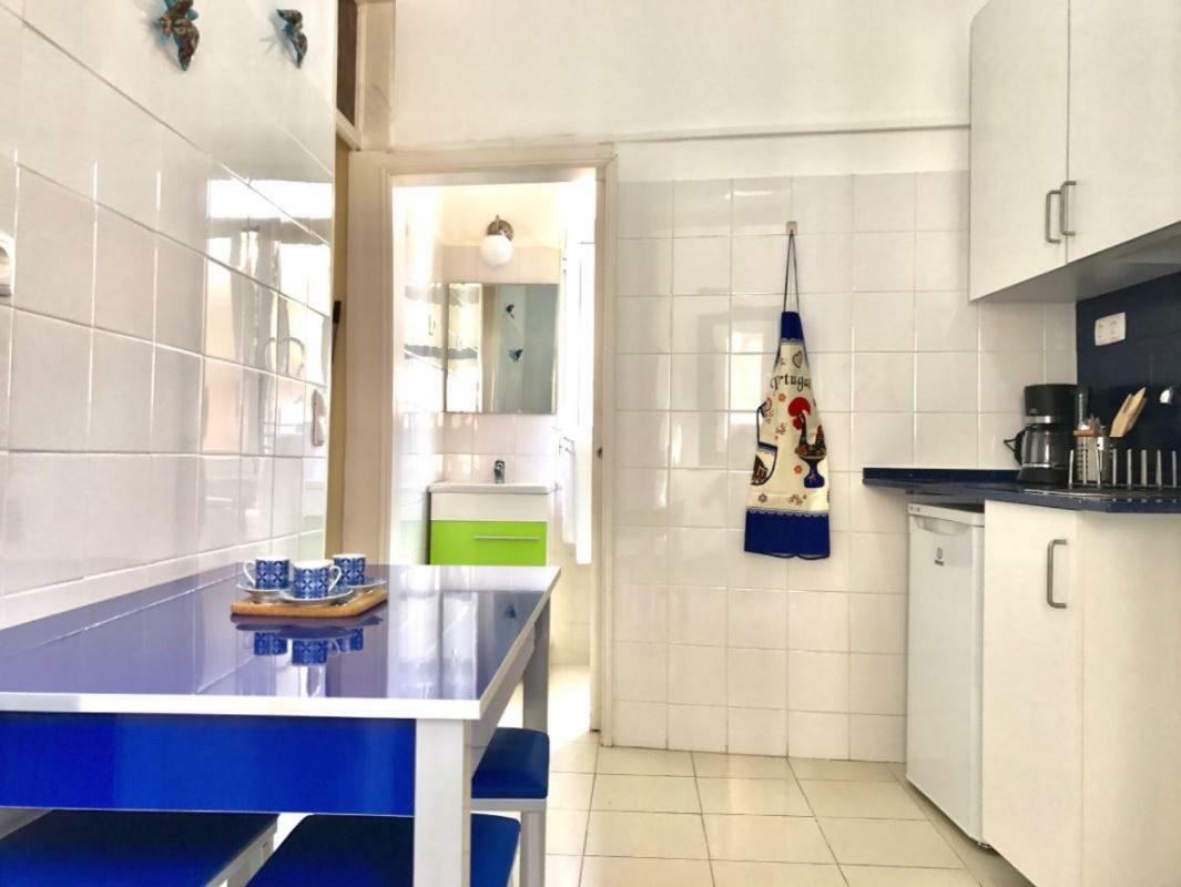 Apartment In The Heart Of *