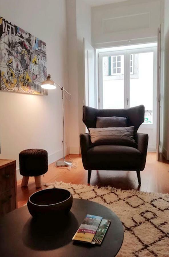 Charming & Modern Flat Close To Time Out Market * Lisbon