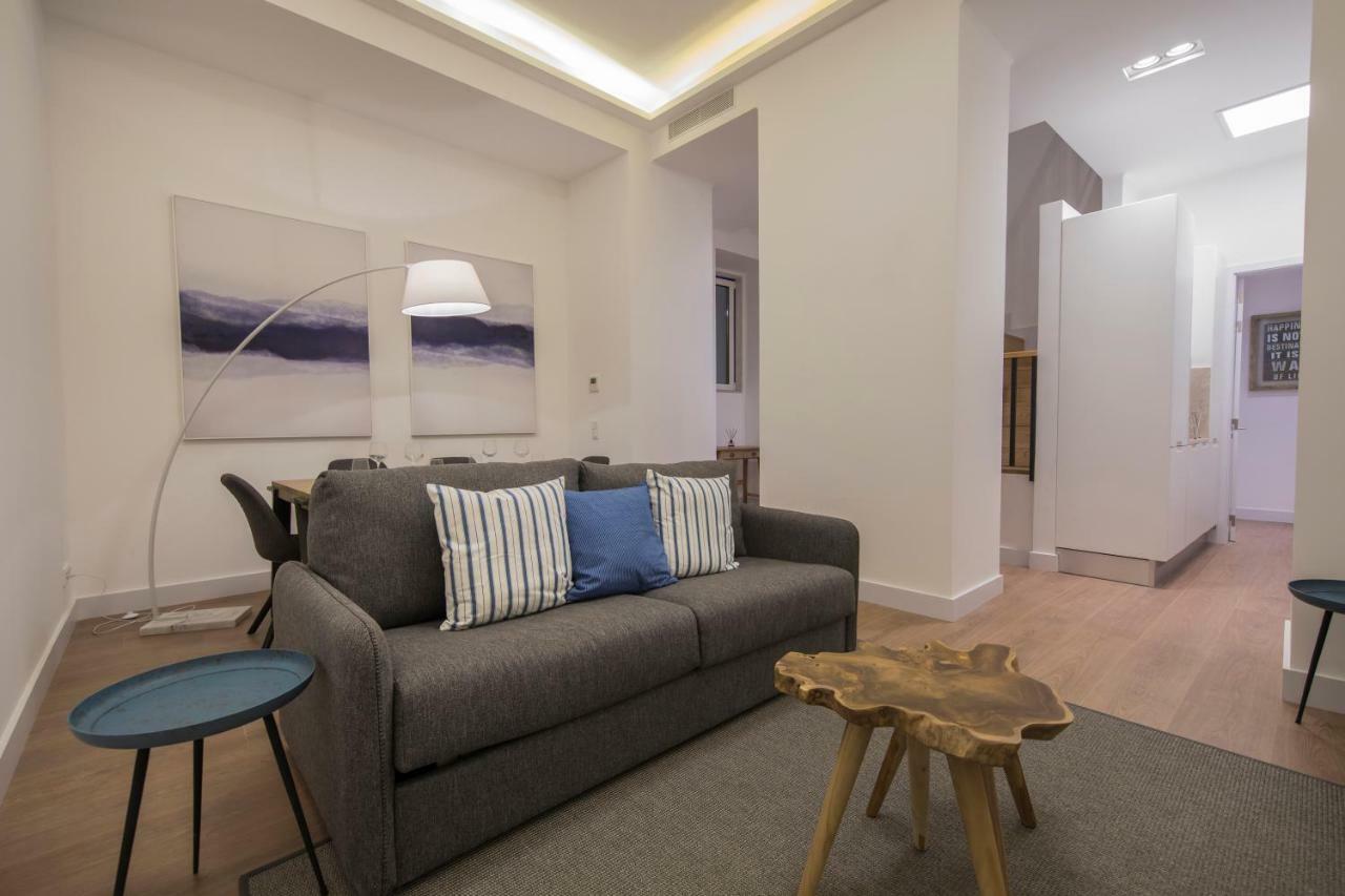 High Ceiling Duplex At Cais Do Sodre