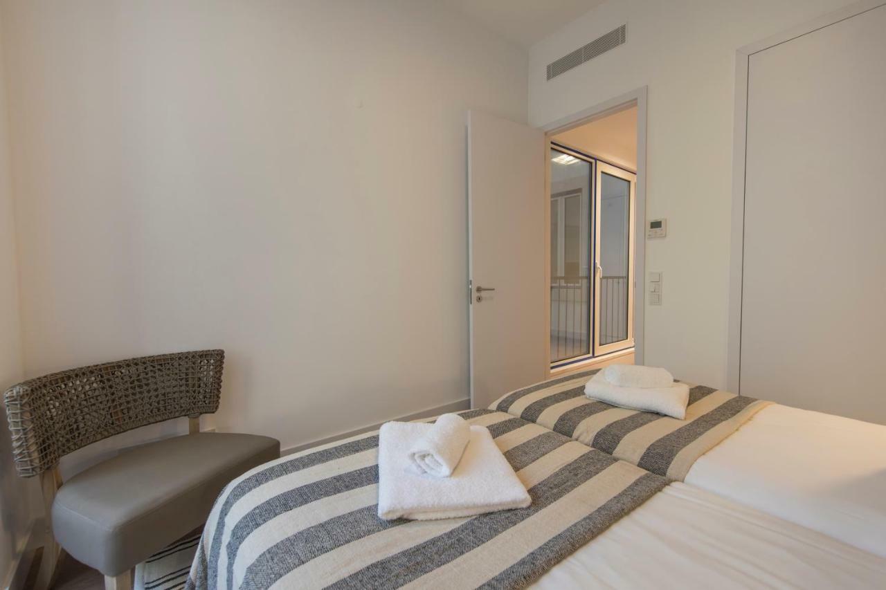 High Ceiling Duplex At Cais Do Sodre Lisboa