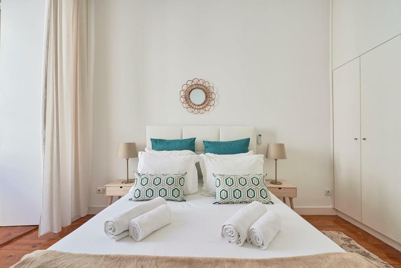 Apartment Casa Portuguesa Chiado 25 Lisbon
