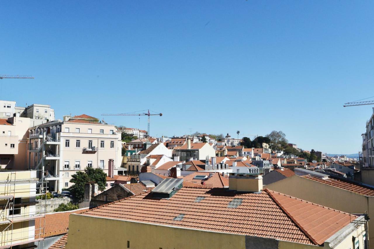 Avenida * Lisbon