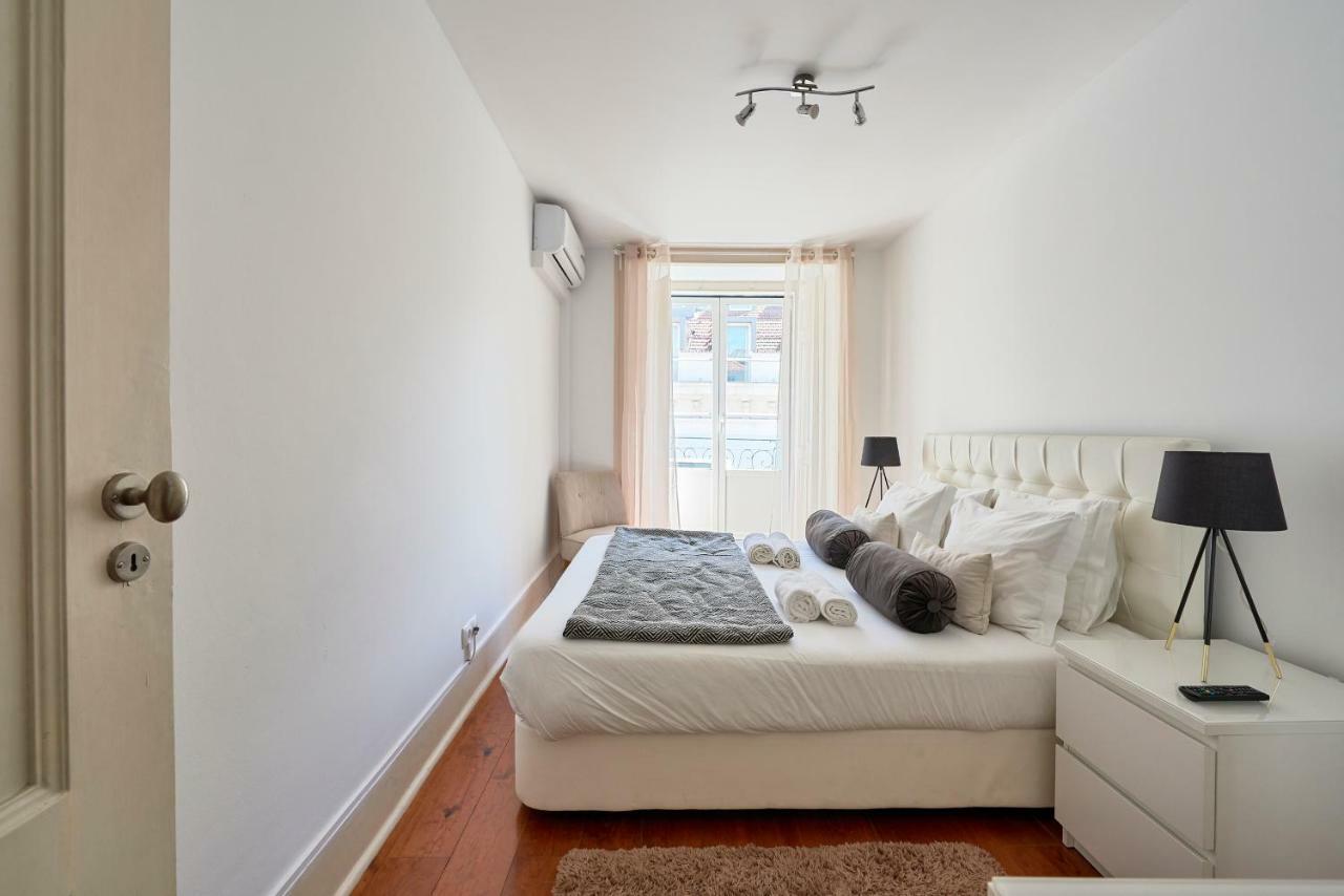 Casa Portuguesa Chiado 25 Apartment Lisbon