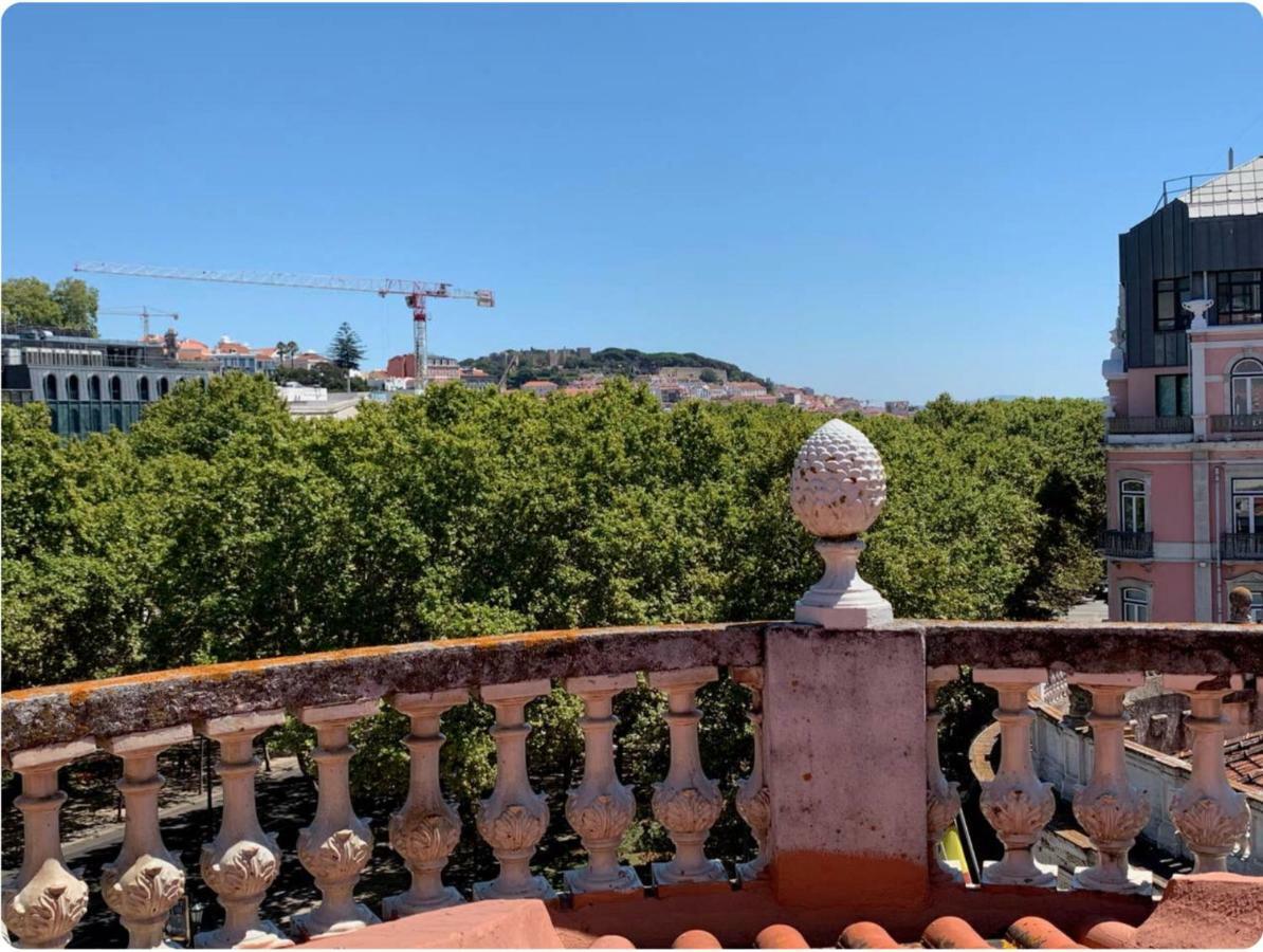 Charming Sunny Penthouse * Lisbon