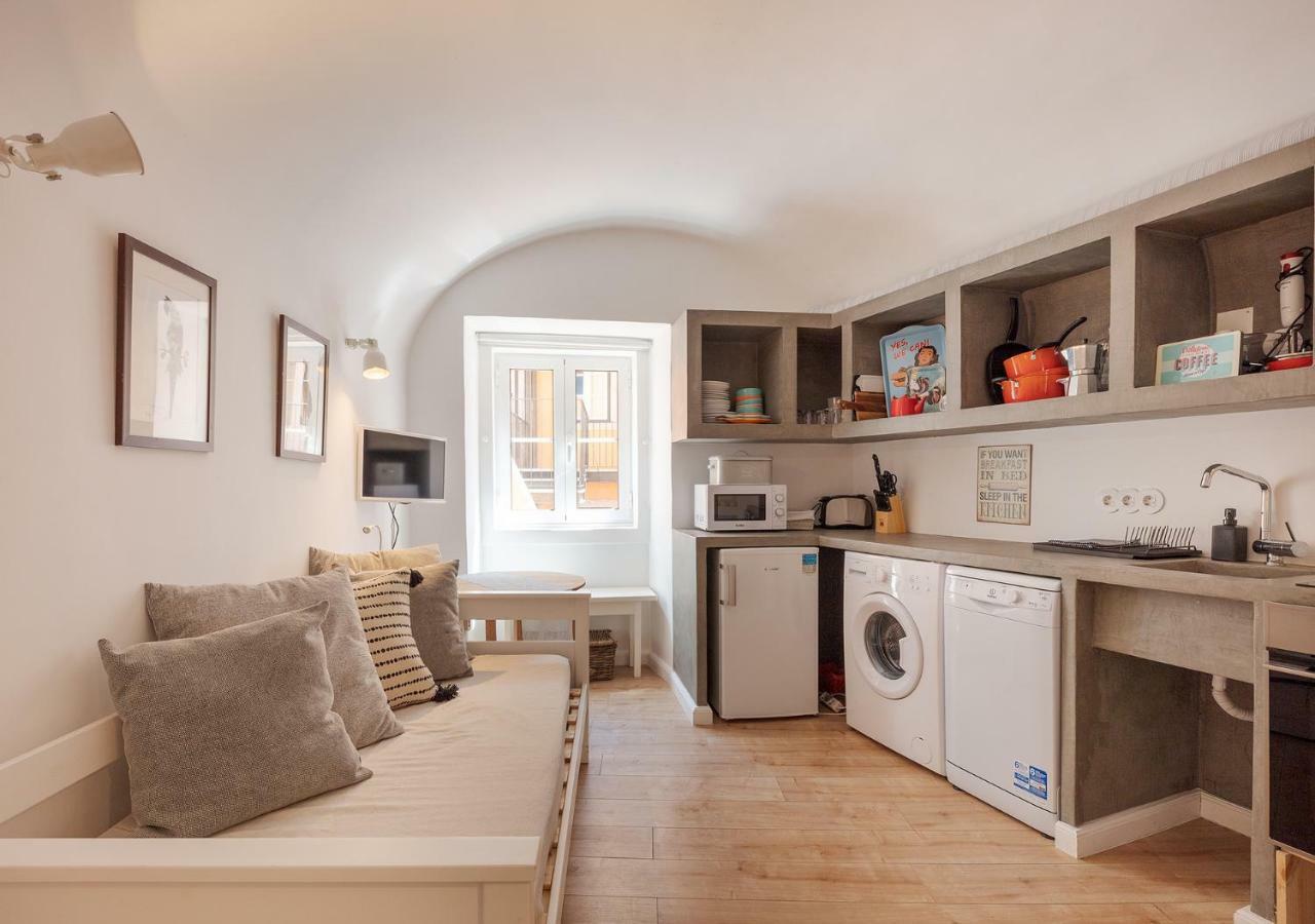 Hideaway With Easy Access To Center Apartment