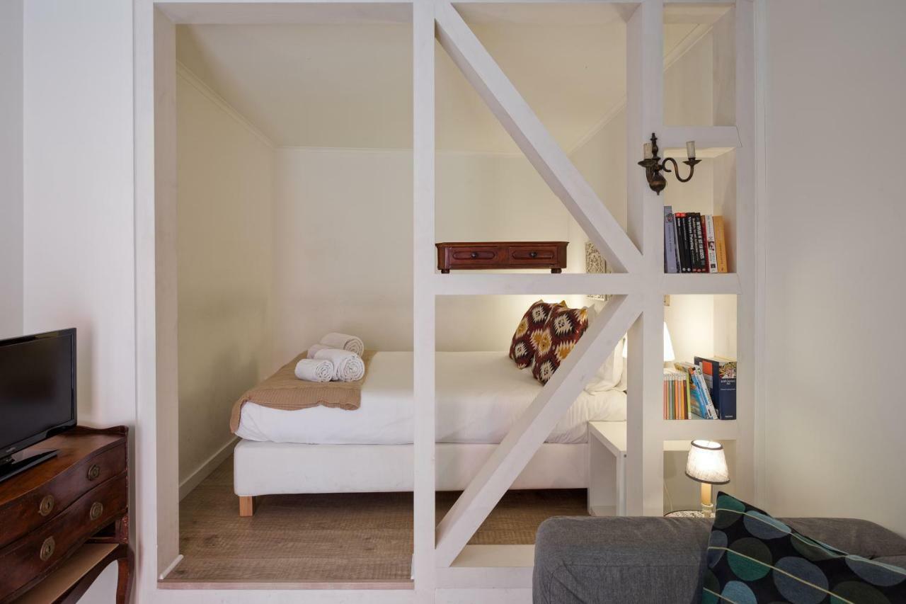 Typical And Brand New T.m. Flat Apartment Lisbon