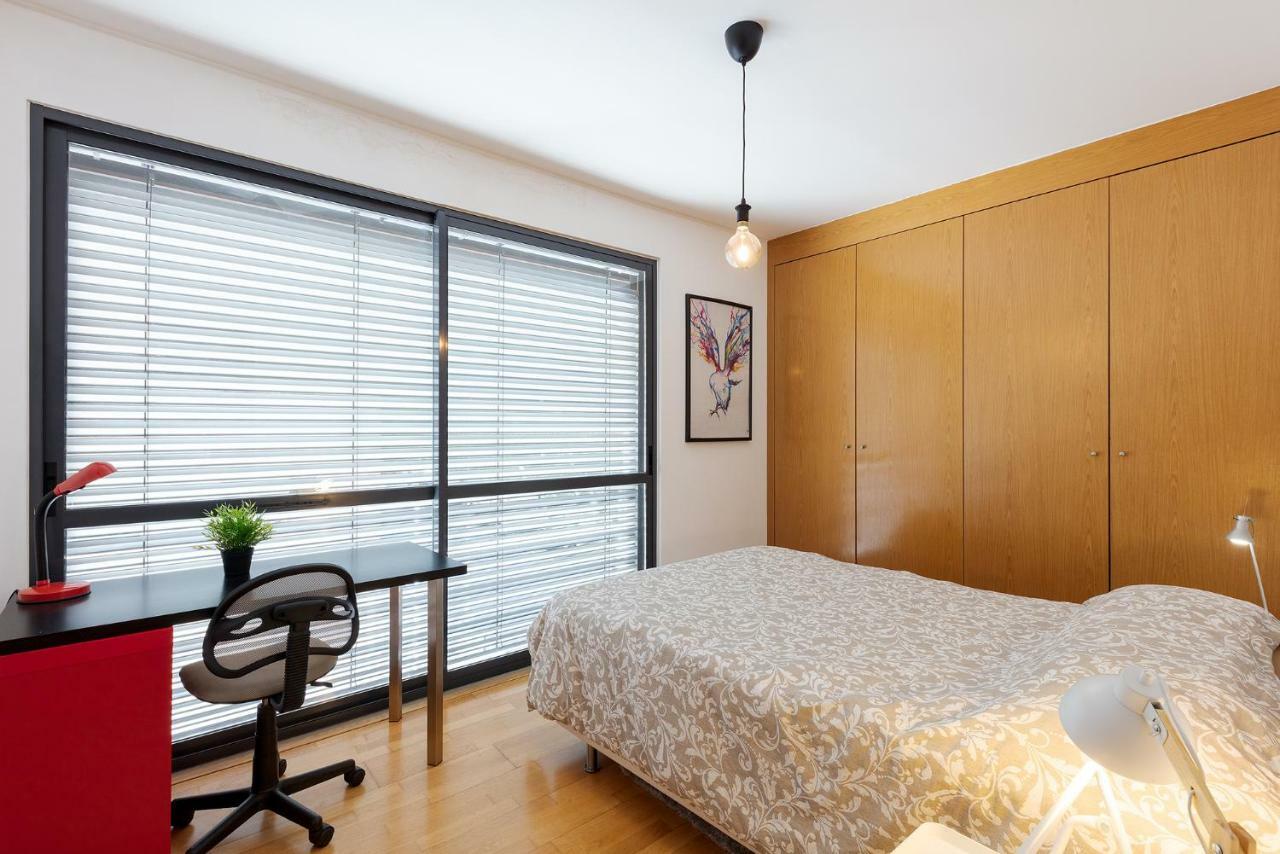 Apartment Riverside Luxury Expo Near The Airport *
