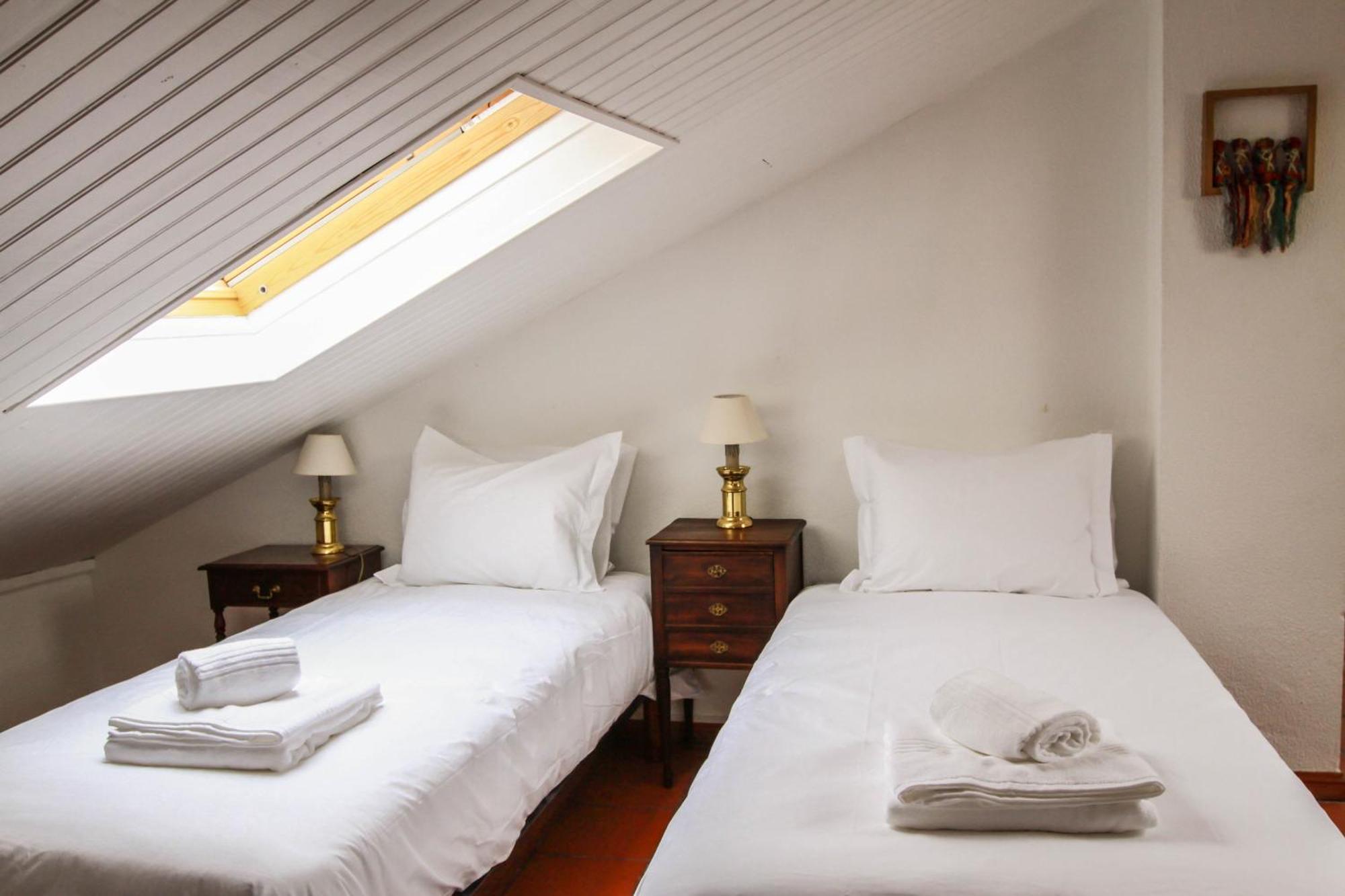 Apartamento Cozy&spacious In Graça,