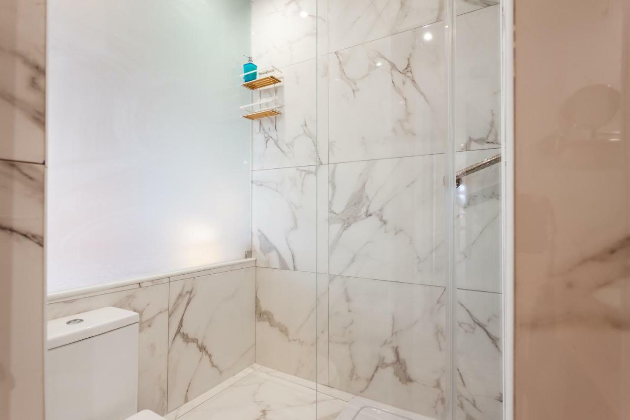 Rossio Vintage Two-bedroom - By Lu Holidays * Lisbon