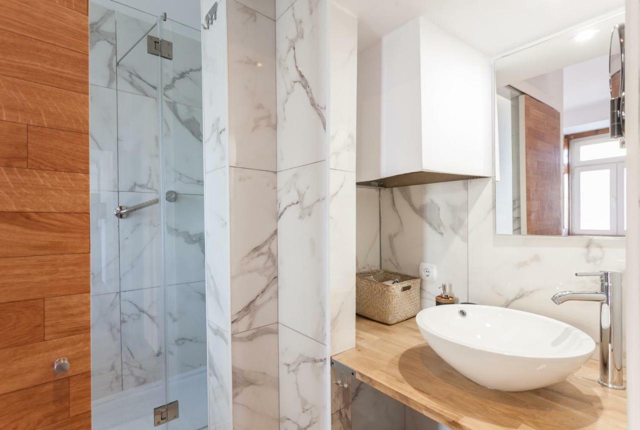 Rossio Vintage Two-bedroom - By Lu Holidays * Lisbon
