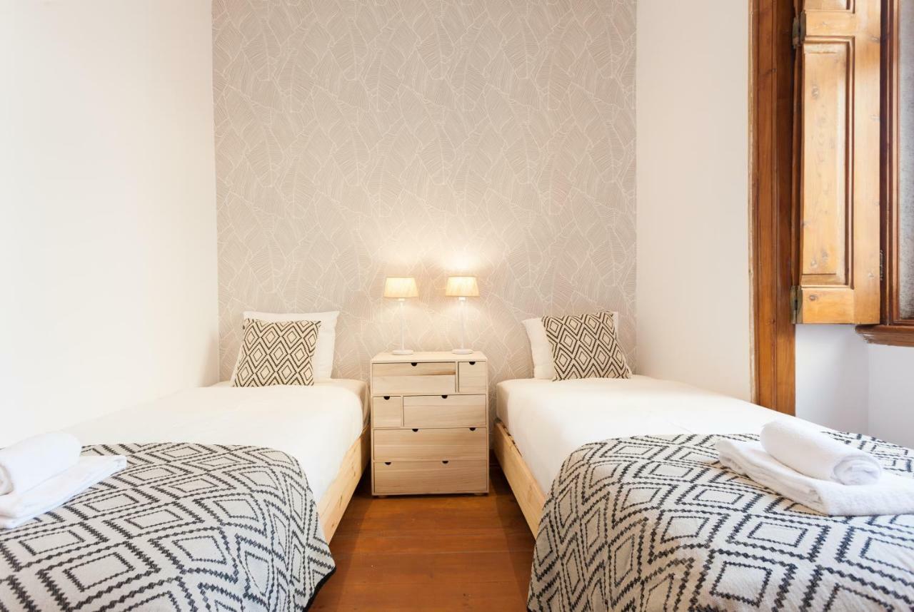 Rossio Vintage Two-bedroom - By Lu Holidays Apartment Lisbon