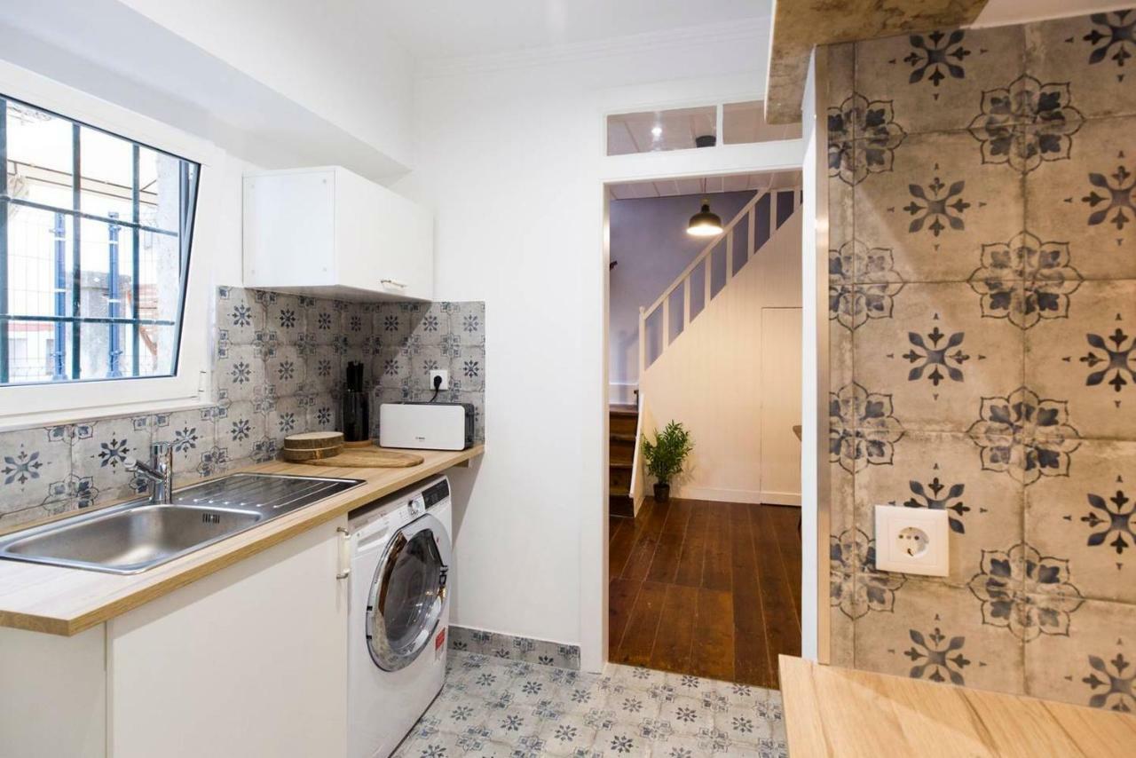 Ola - Terrace Castelo Vi Apartment Lisbon