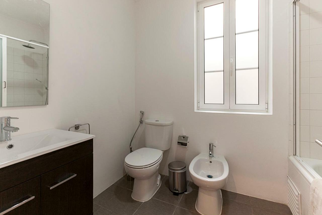 In Center Of Apartment