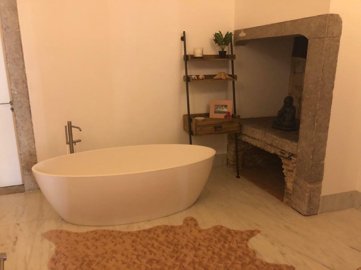 Living Chiado By Friendly Moments
