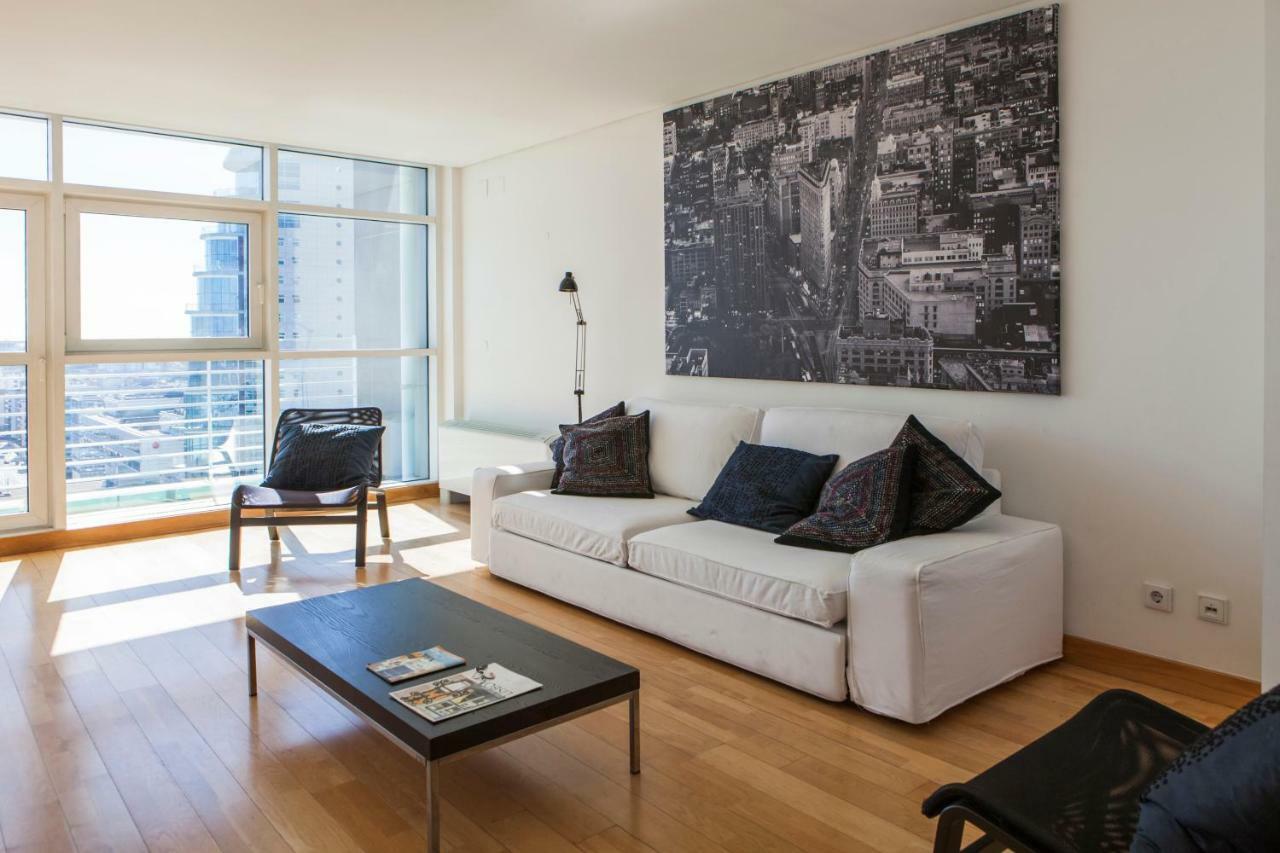 Rent4rest Parque Nações 17th Floor River View Apartamento *