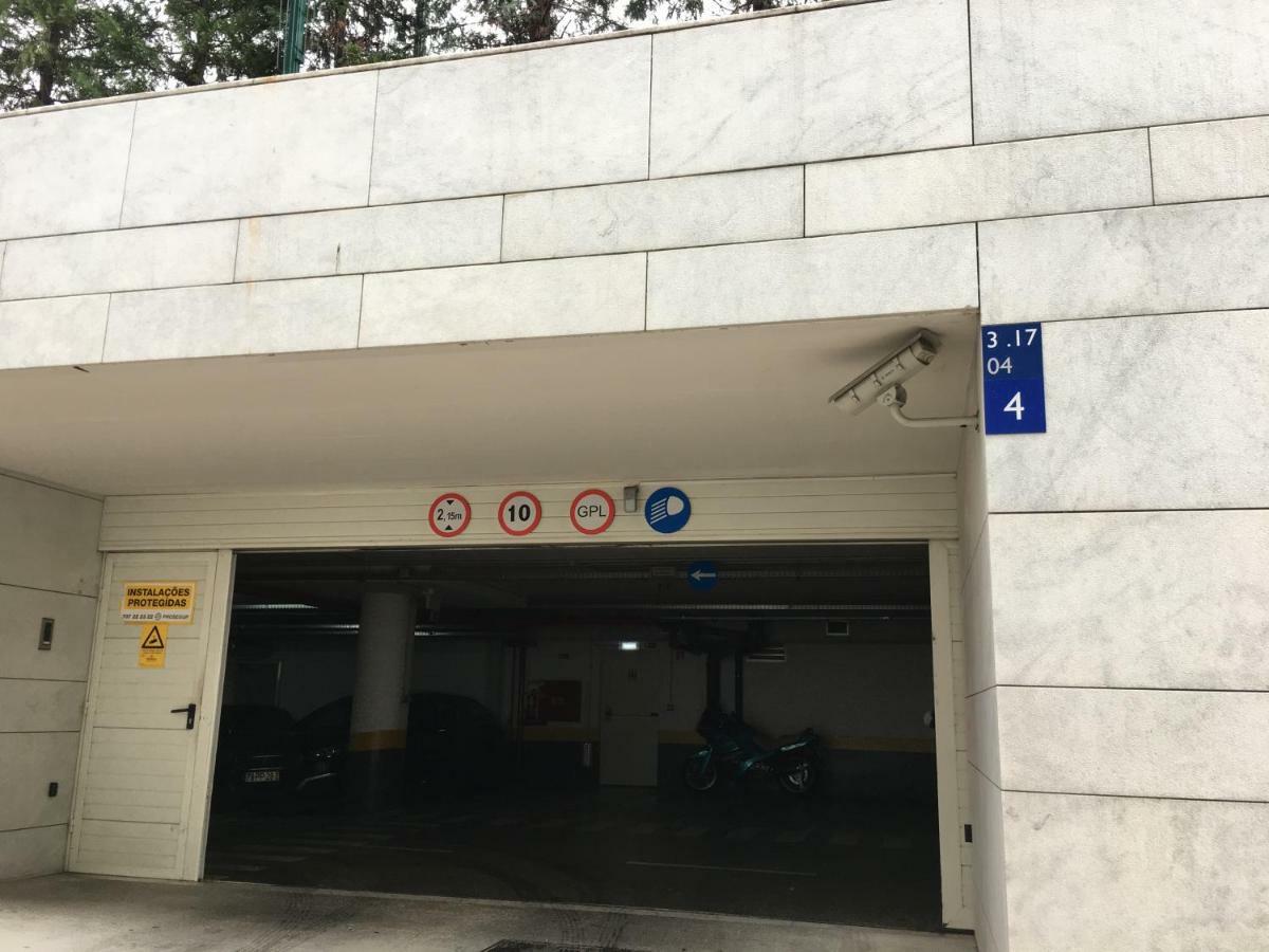 Yingying With A Free Parking Space Guest house *