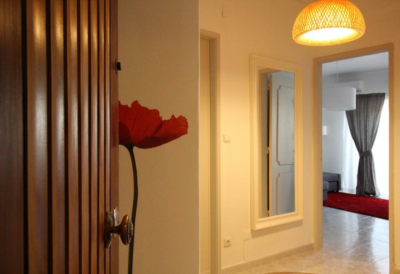 Apartment Poppy House In Anjos