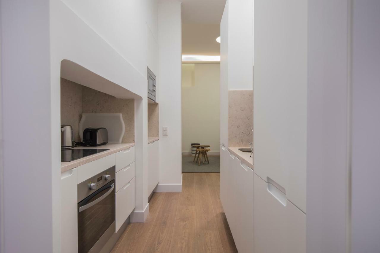 High Ceiling Duplex At Cais Do Sodre Apartamento *