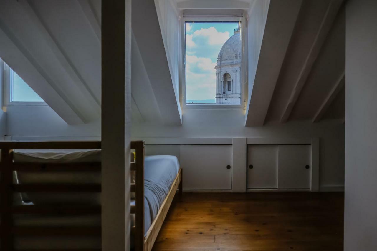 Alfama Riverview Apartment *
