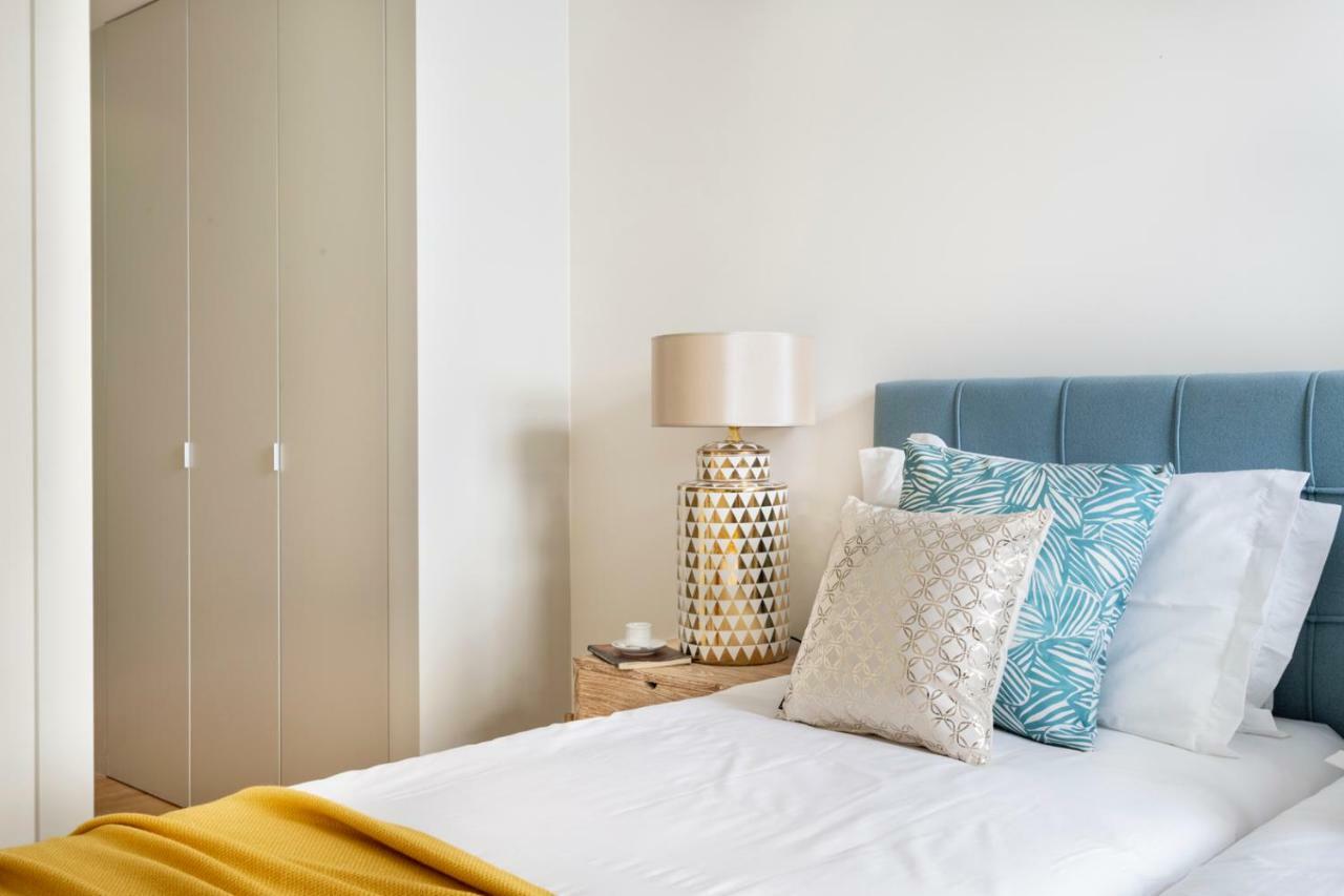 Apartment Joivy Splendid Flats Near Santa Justa Lift Lisbon