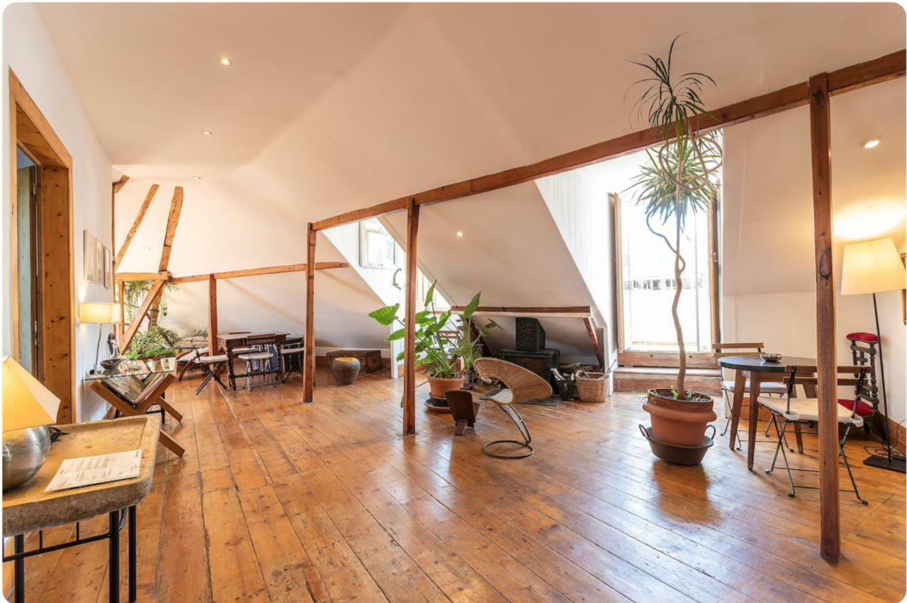 Charming Sunny Penthouse * Lisbon