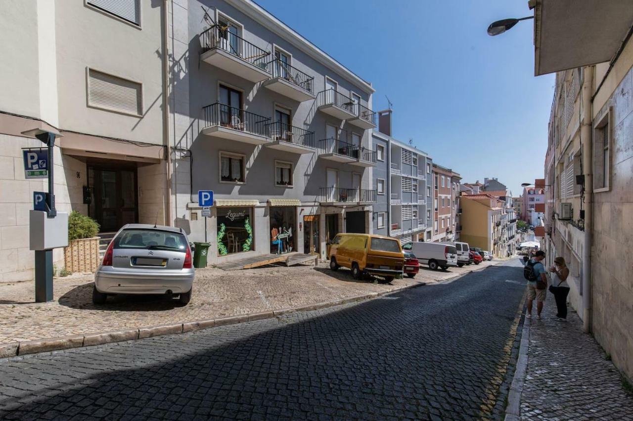 Lovelystay - Sunshine In The Heart Of Graca Apartment *