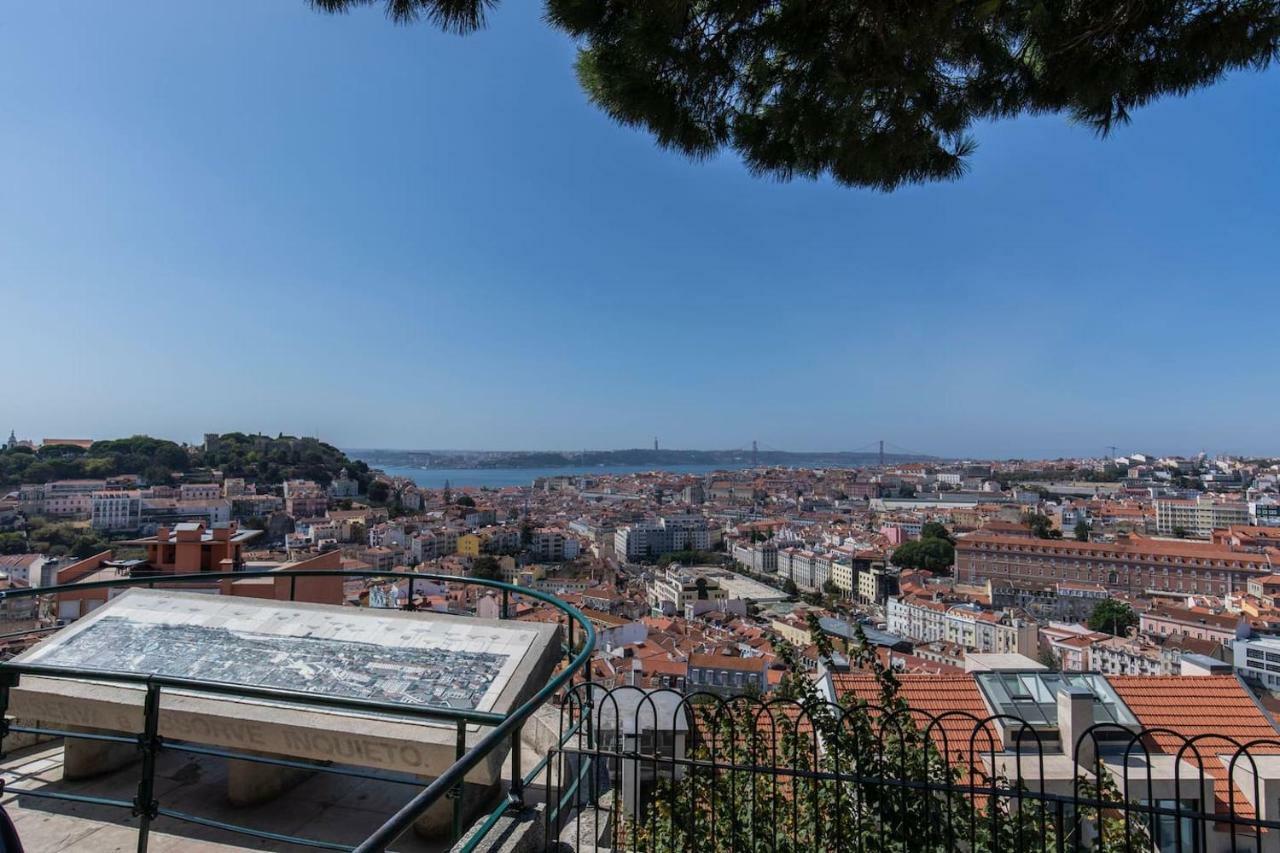 Lovelystay - Sunshine In The Heart Of Graca Lisbon