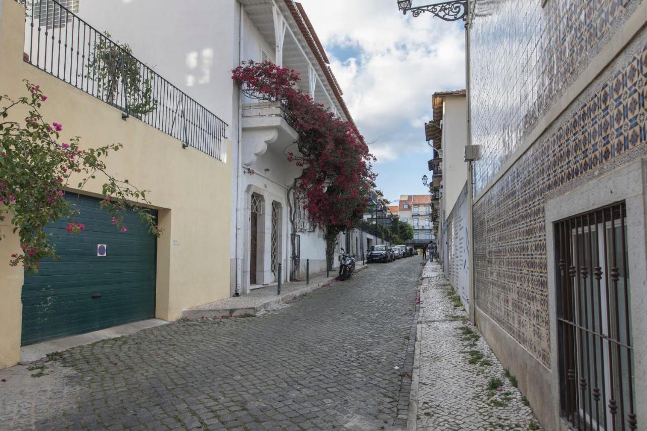 Apartment Lovelystay - Sunny Flat W/ Balcony Overseeing Graca And River *