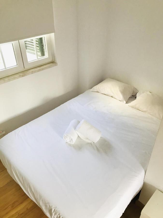 Hostel Riverside Belem Lisbon