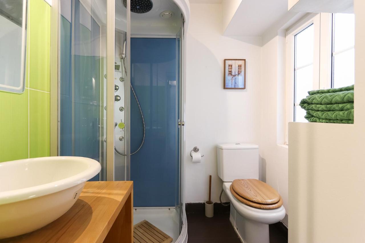Charming And Stylish Downtown In Xix Century Building * Lisbon