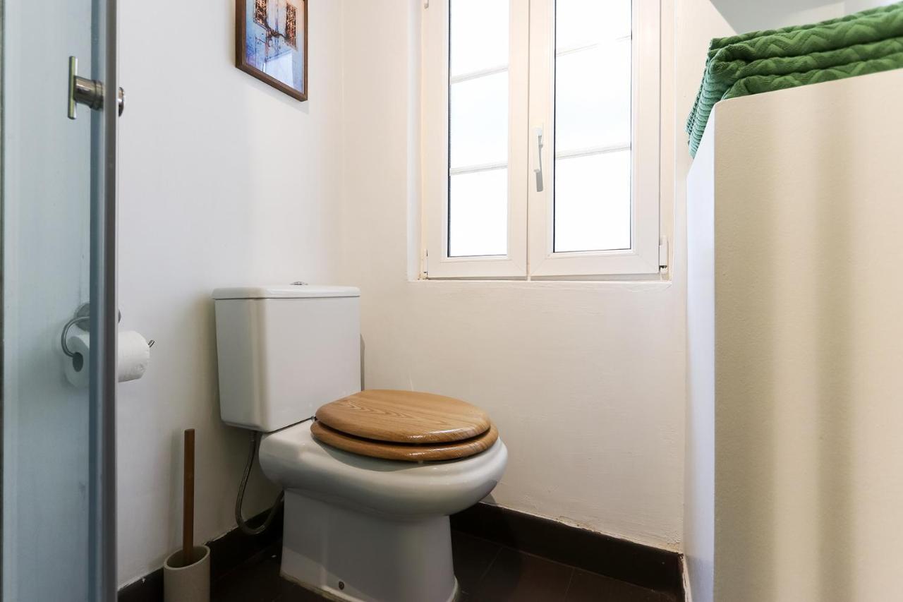 Apartment Charming And Stylish Downtown In Xix Century Building Lisbon