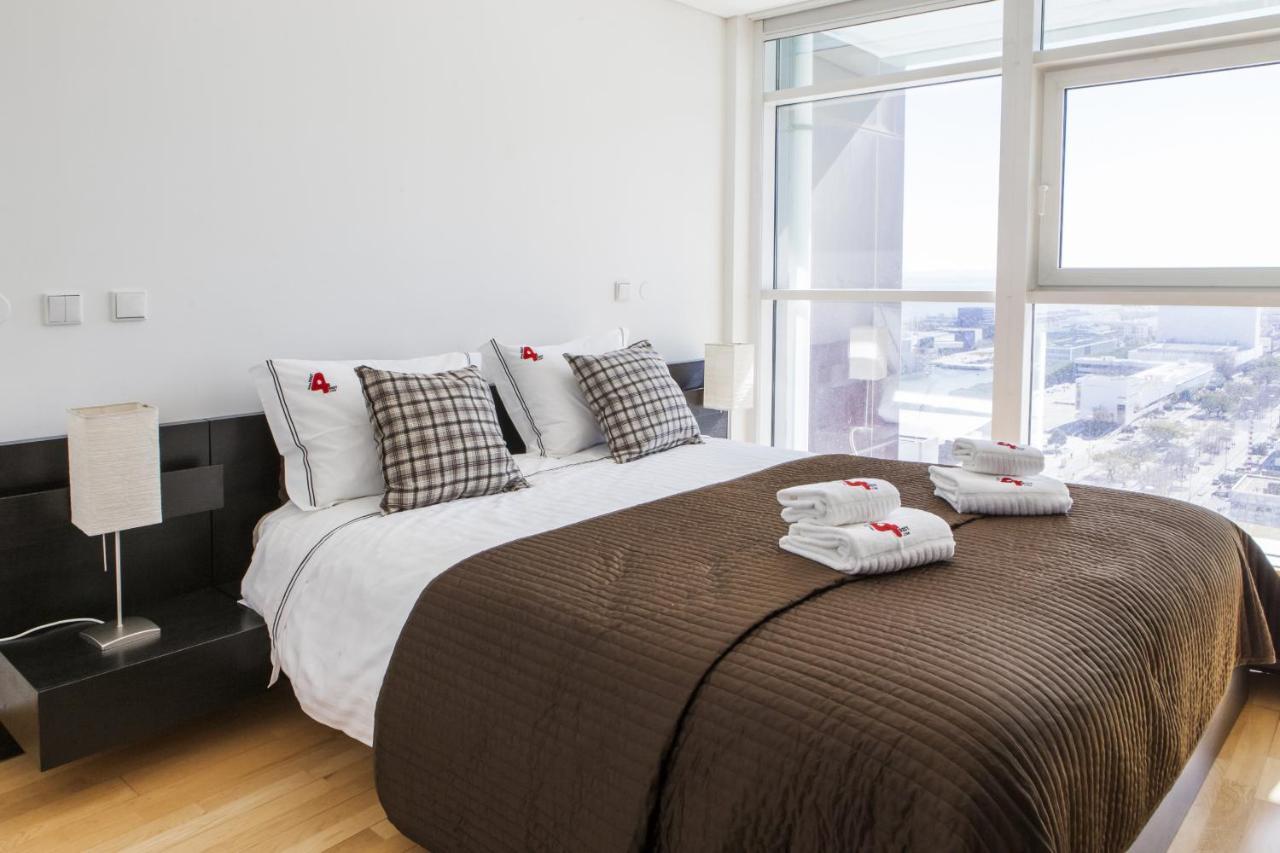 Rent4rest Parque Nações 17th Floor River View * Lisboa