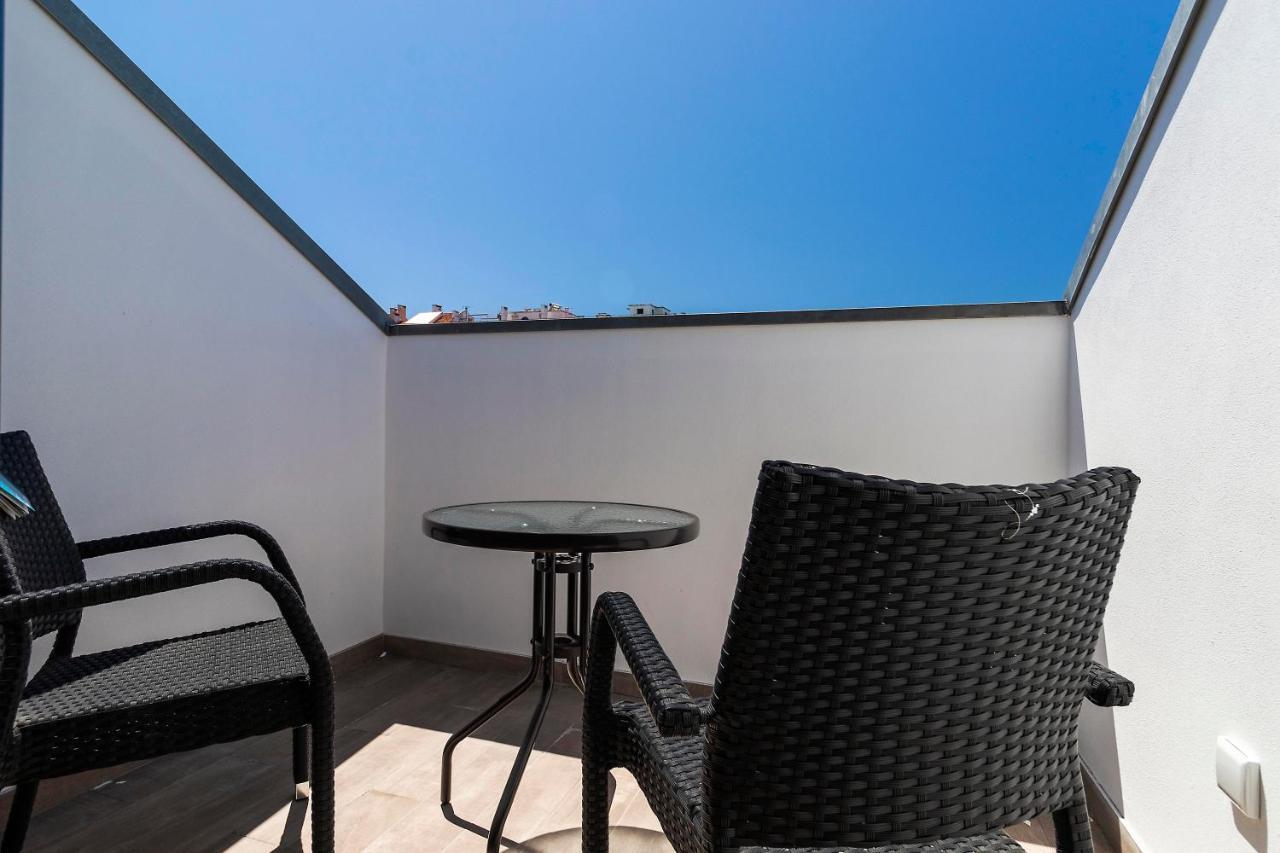 Apartment Lusitano Floor Lisbon