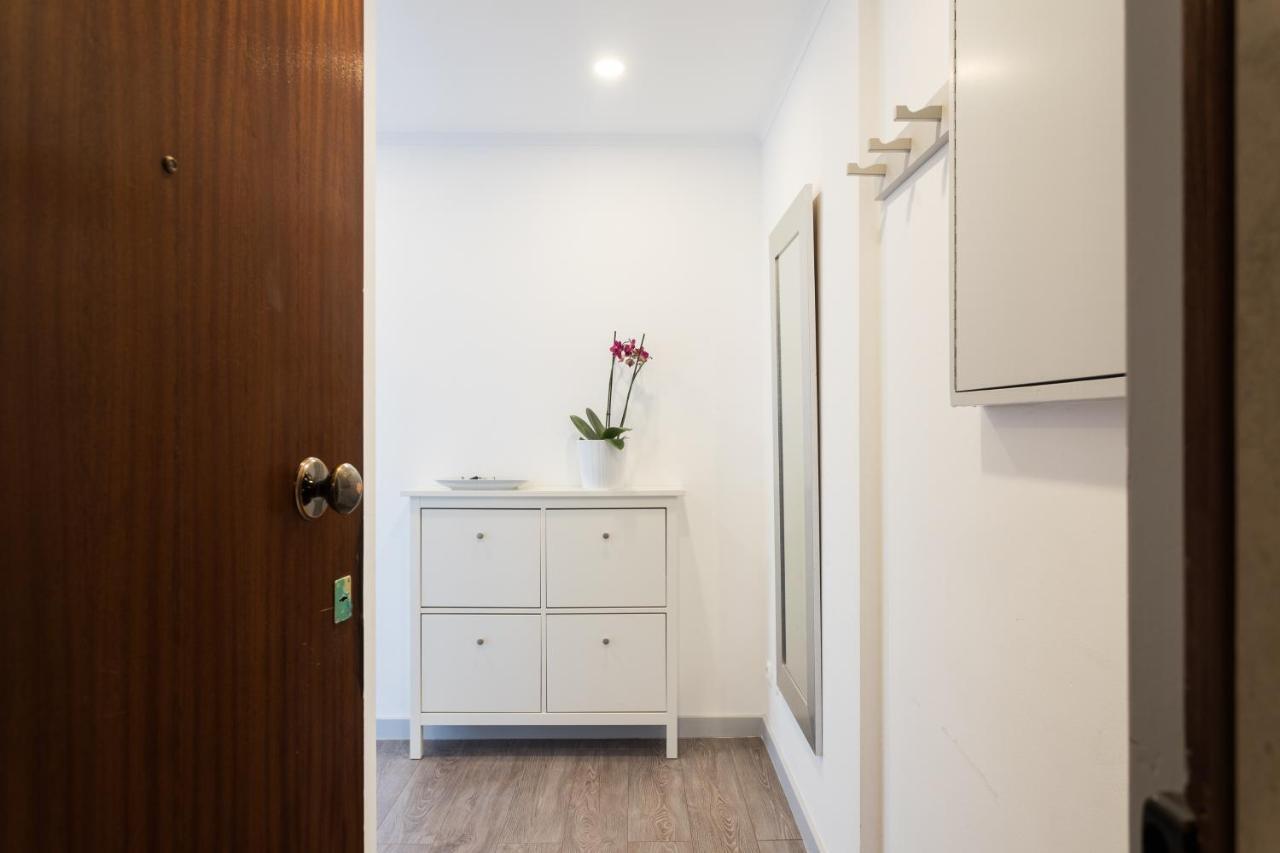 Apartment Parque Nacoes, Near Airport, Metro Station *