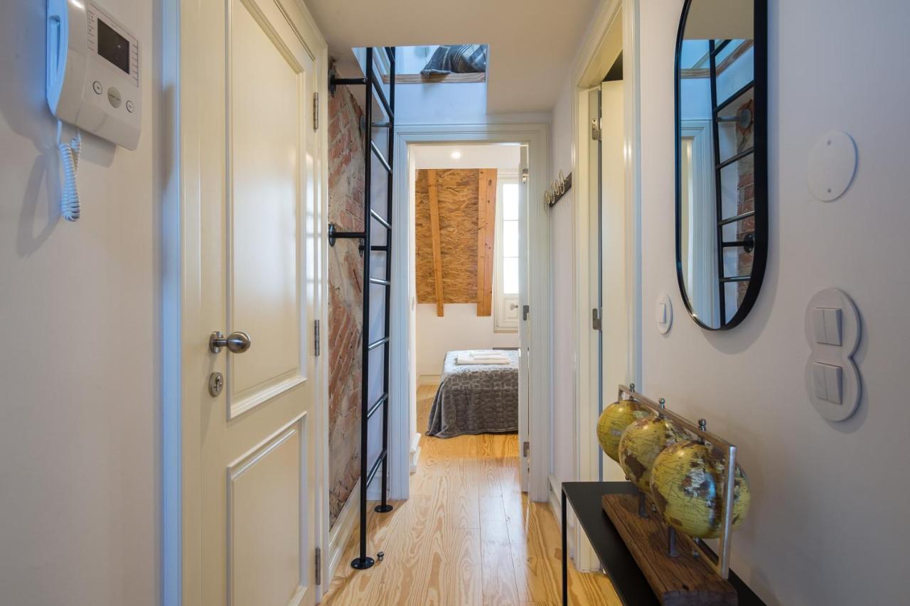 Apartment Nomad's Augusta Collection - Comfort *