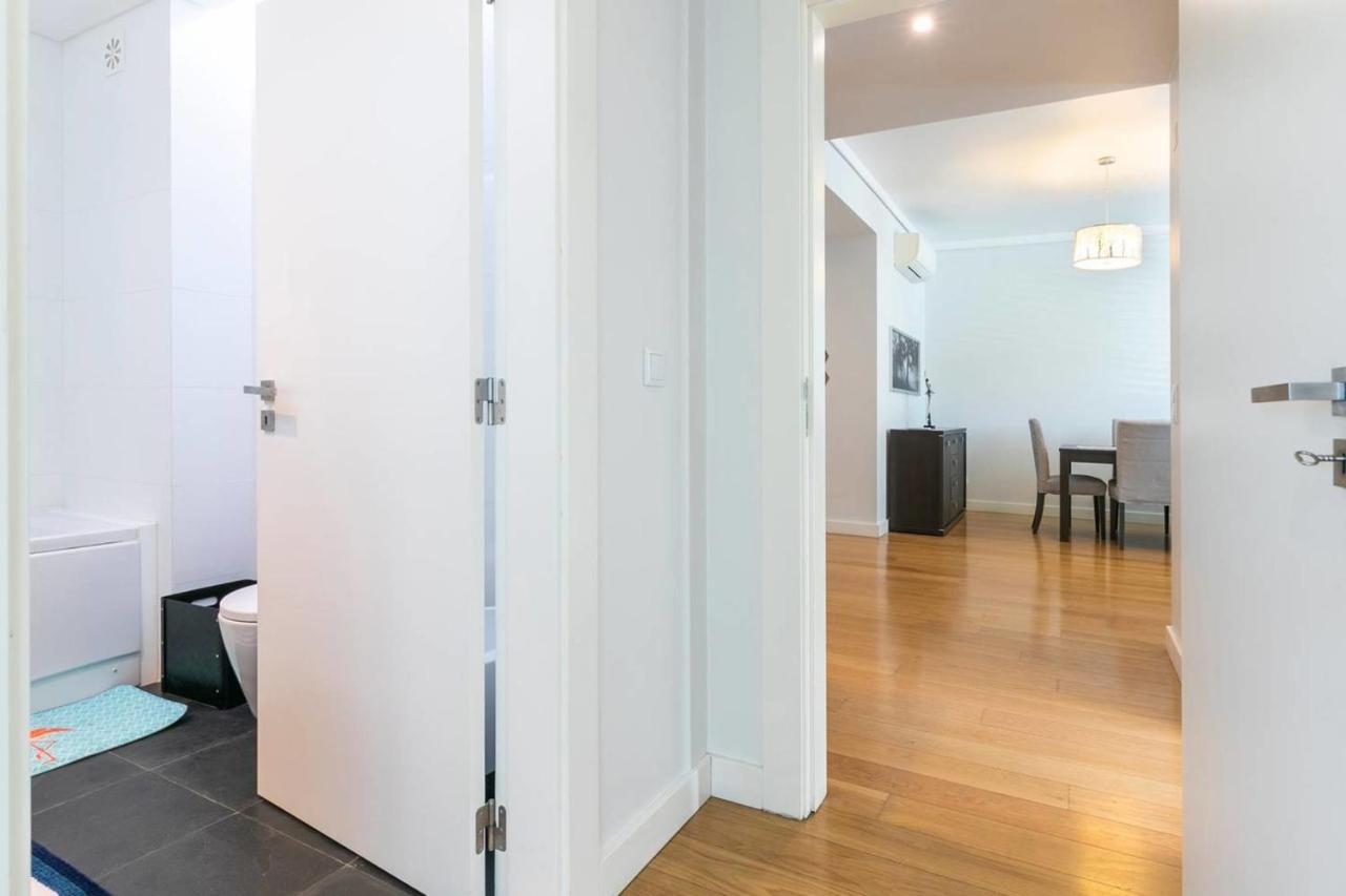 Guestready - Spacious Campolide Family Apt Fits 6 Apartment