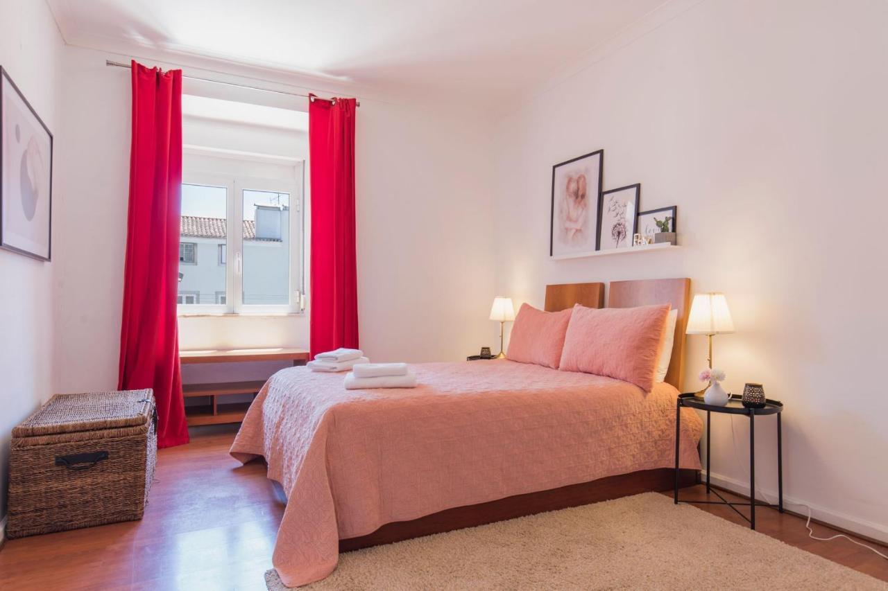 Charming Chiado 2bedr W/balcony And View * Lisbon