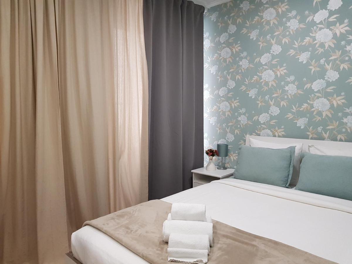Martim Moniz Charming By Village Apartment Lisbon