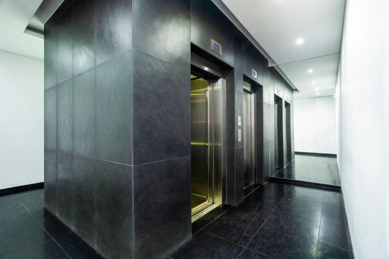 Guestready - Spacious Campolide Family Apt Fits 6 * Lisbon